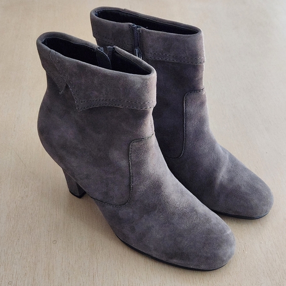 Aerosoles Aerolite Suede Boots - Picture 2 of 16